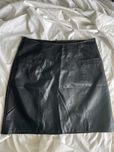 spódnica z wysokim stanem high waist a’la skórzana