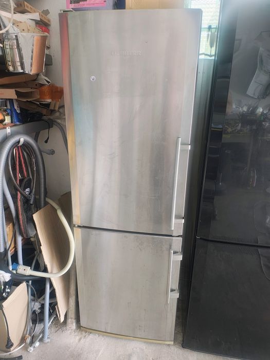 Холодильник 185см BEKO K60360NE Black