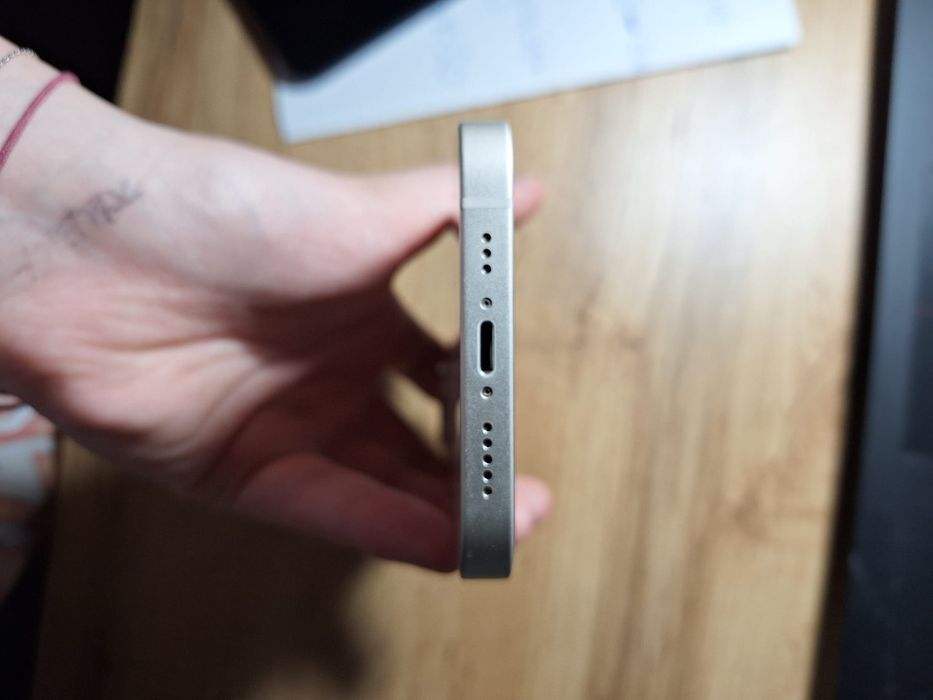 IPhone 14 128gb biały