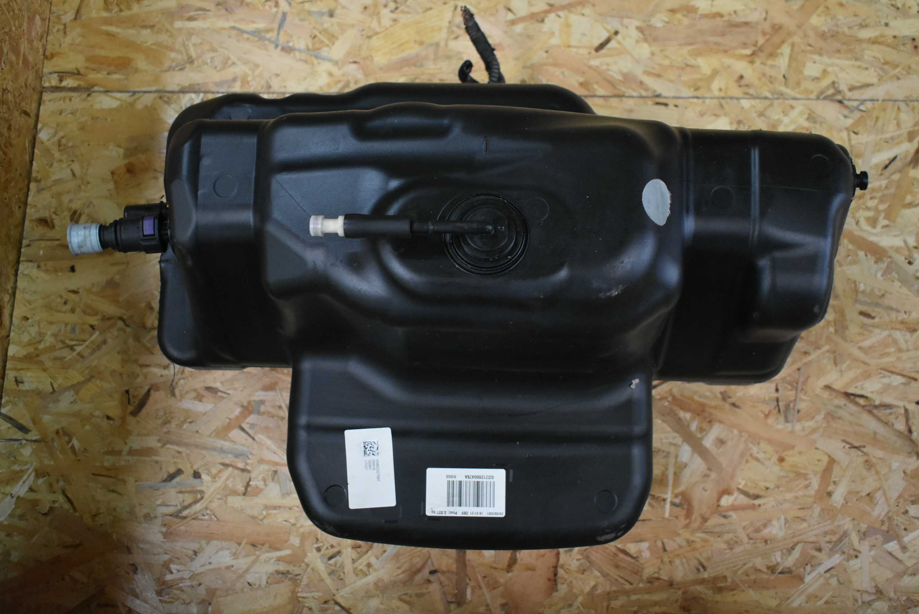 Iveco Daily IV Zbiornik adblue pompa komplet 05802  327987