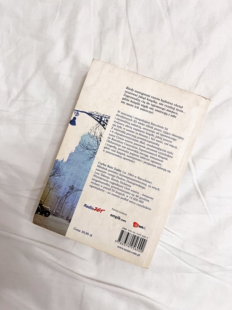 Książka "Gra anioła" Carlos Ruiz Zafon