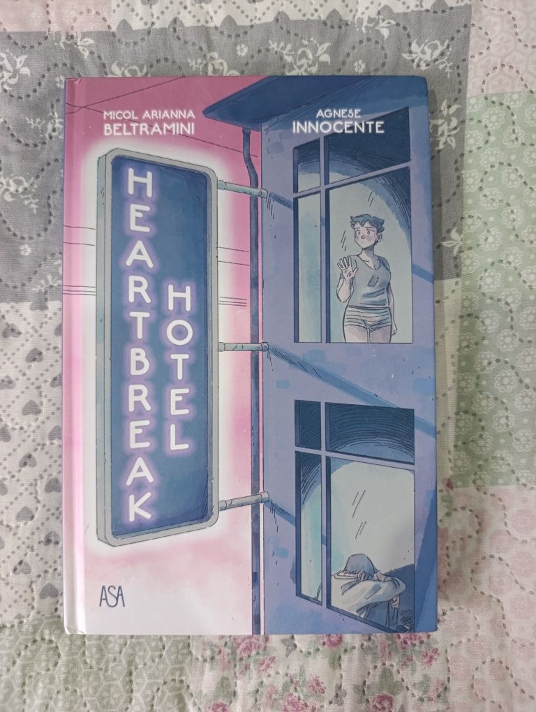 Livros variados (com marcador de livros incluidos em dois livros)