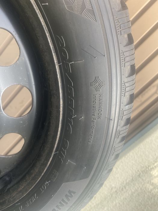 Opony z felgami Hankook 205/55R16 zima Vw/Skoda/Seat