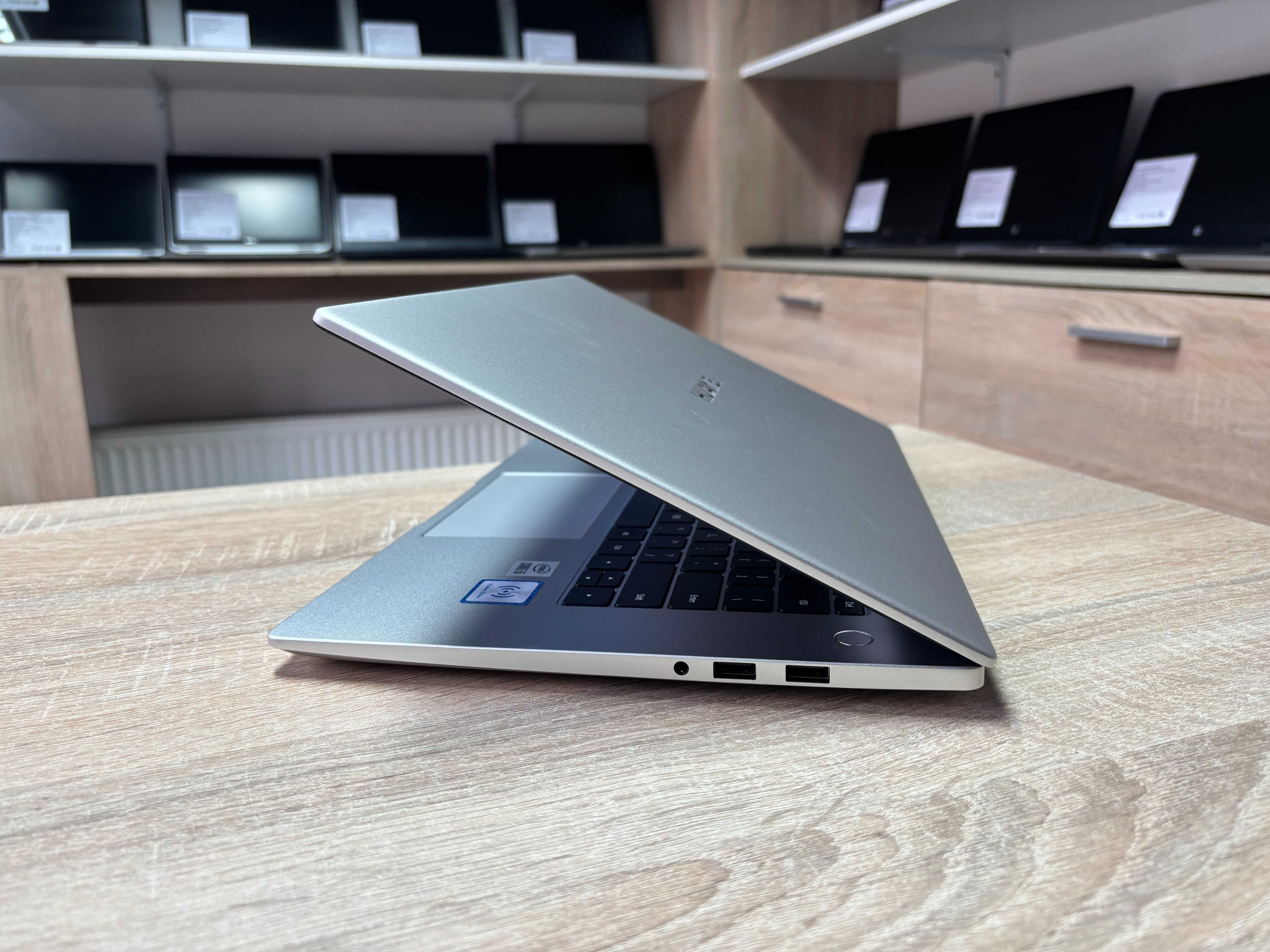 Laptop Huawei BoB-WAH9 - i5-10210U, 8GB ram, 512GB dysk, 100% sprawny
