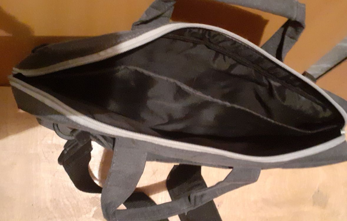 Torba na laptopa   stan B.dobty 25zł