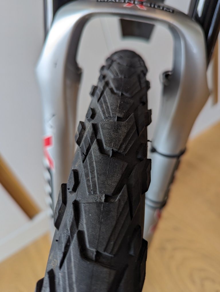 GT Avalanche 1.0