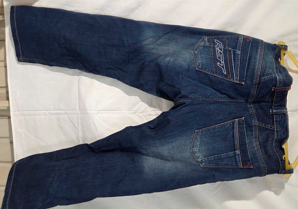 Calcas para moto marca RST