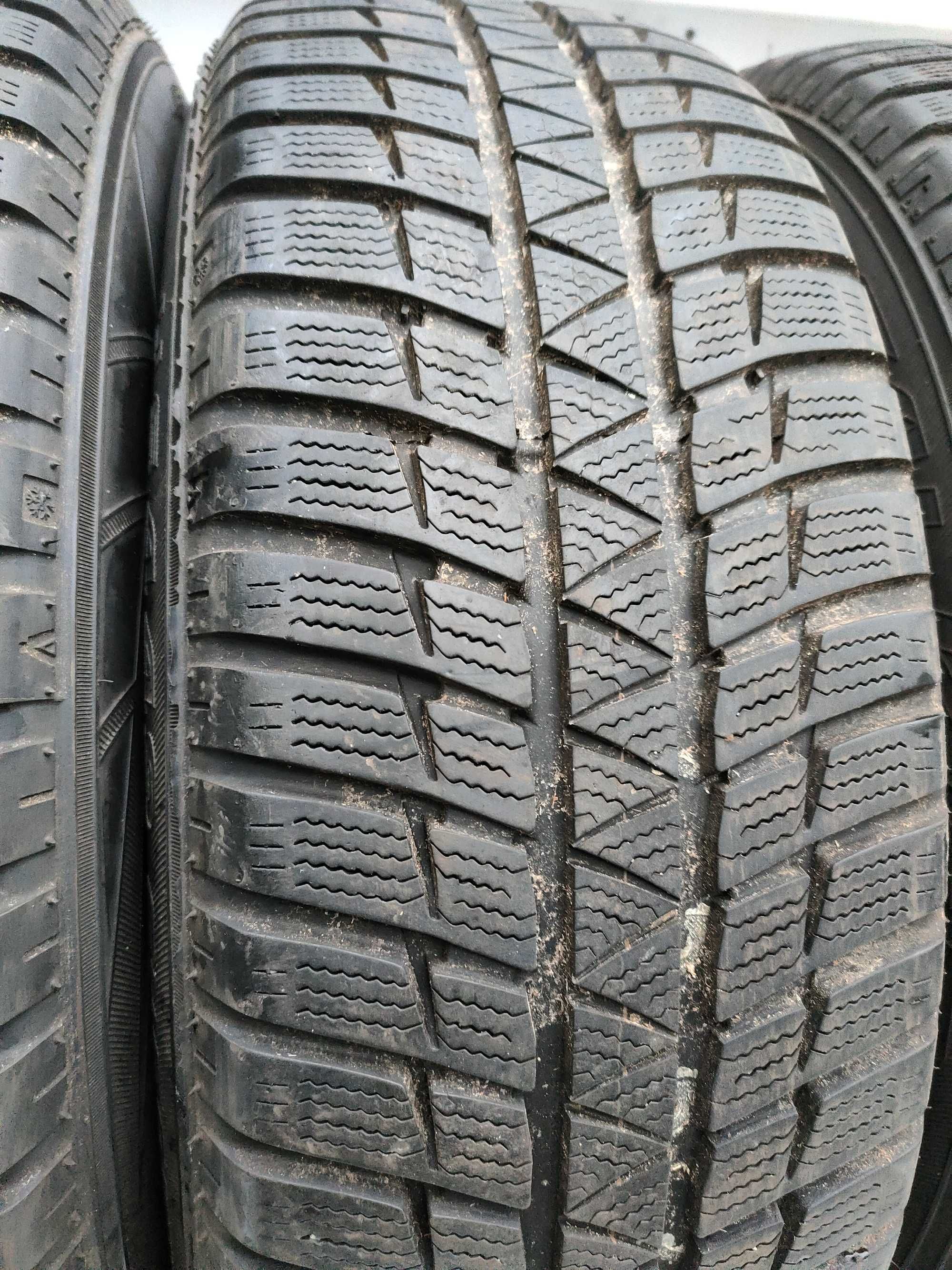Opony Zimowe 215/60/17 Falken 4szt 7mm