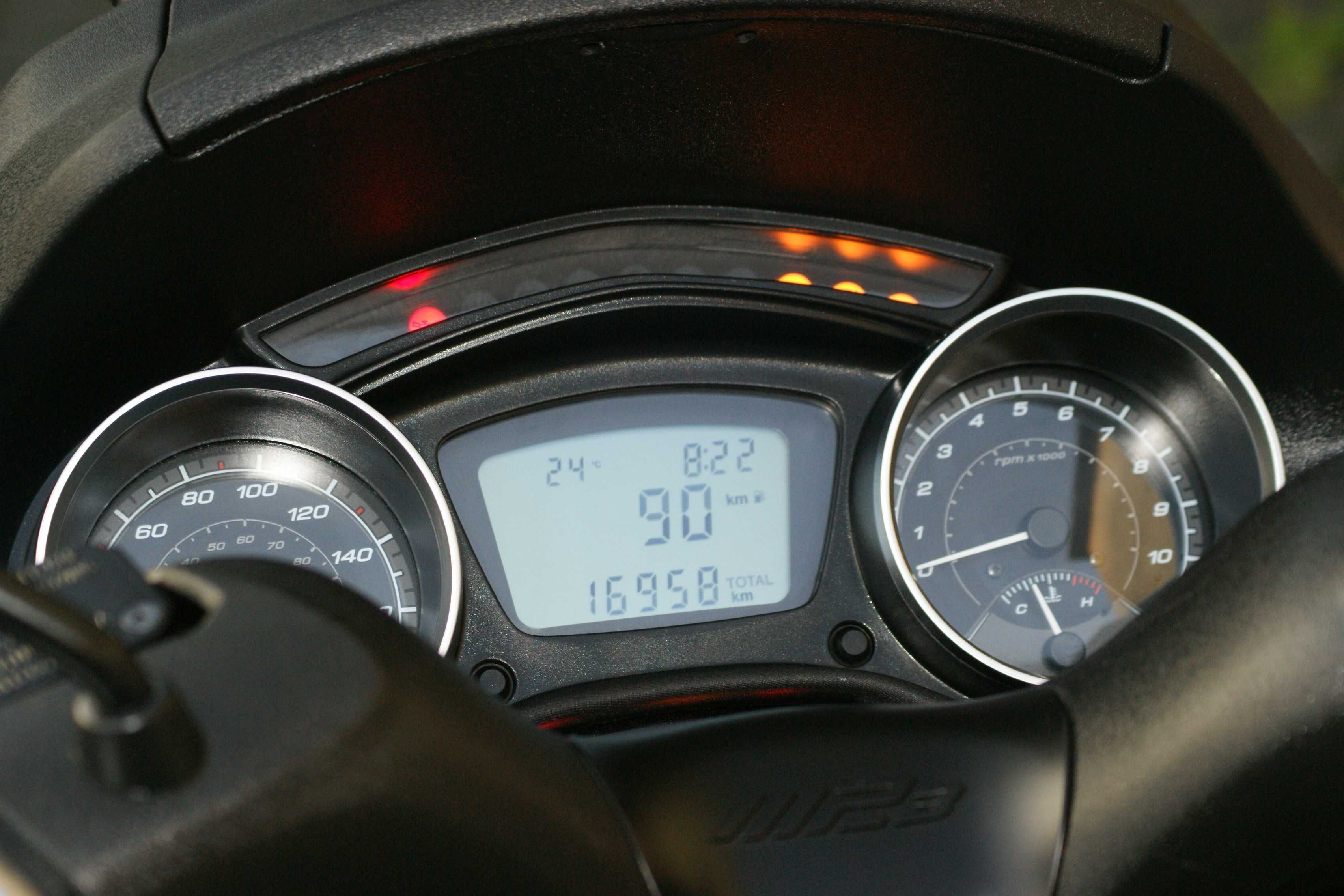 Piaggio MP-3,400Hpe,500ie,Abs,Asr,L5E,Ledy.16.tyś.km.