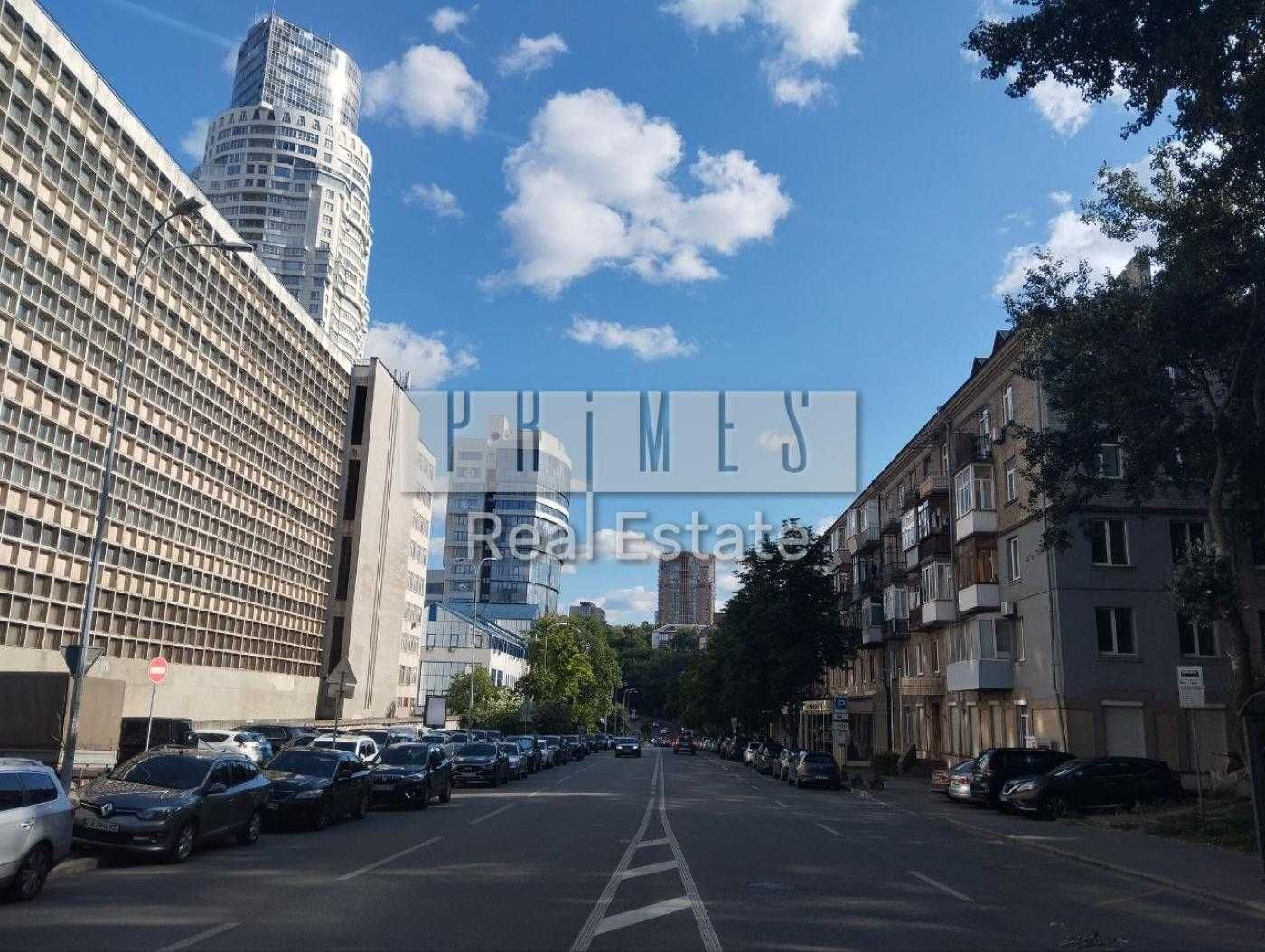 Продаж фасадного приміщення, вул. Кловський узвіз, 10, Печерськ