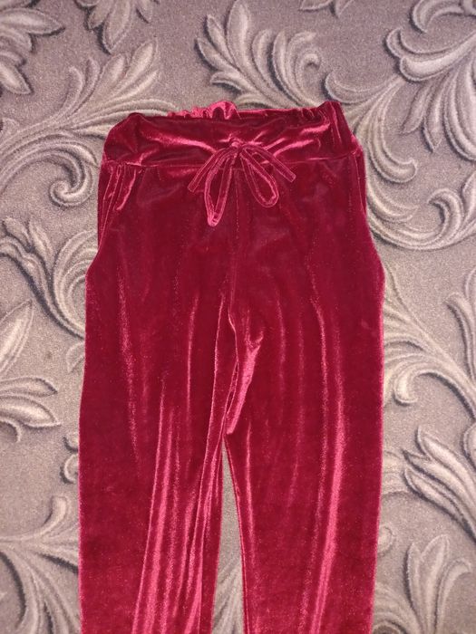 Велюрові штани 44
