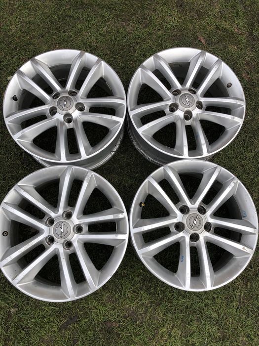 Felgi aluminiowe 17 5x110 opel zafira astra meriva signum vectra omega