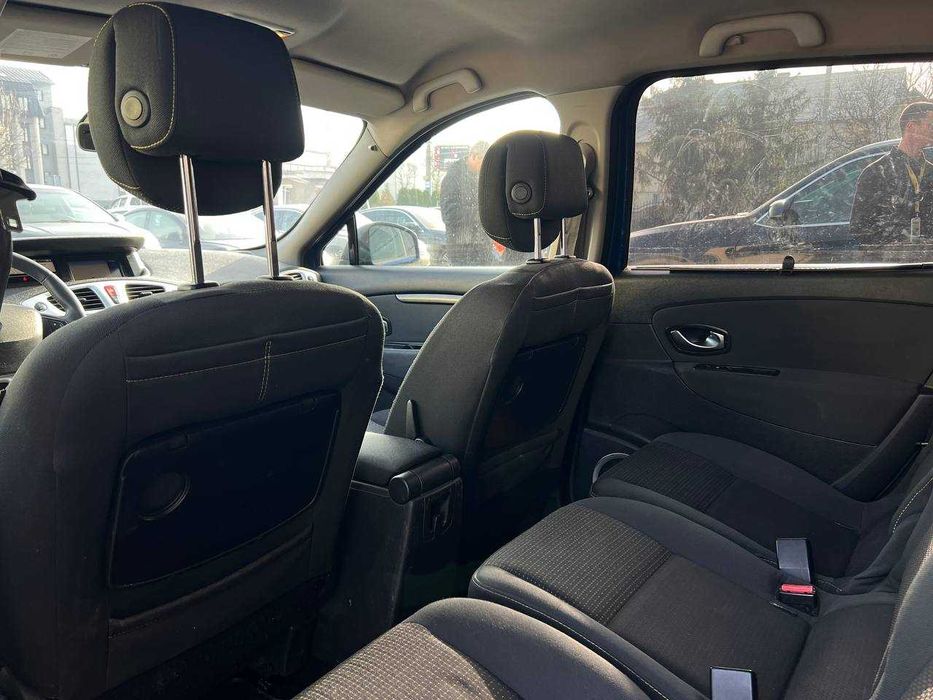 Renault Grand Scenic 2010