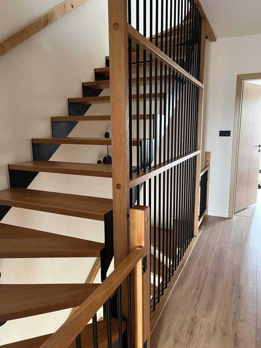 schody drewniane, dąb jesion