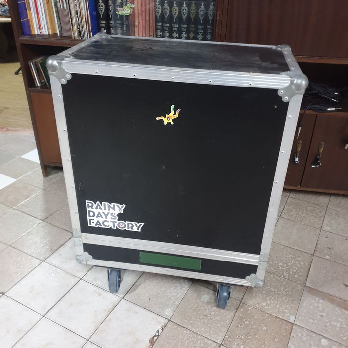 Amplificador para baixo Trace Elliot com hardcase