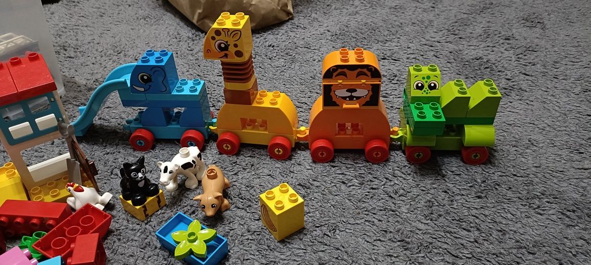 Mega zestaw Lego duplo z pudełkiem