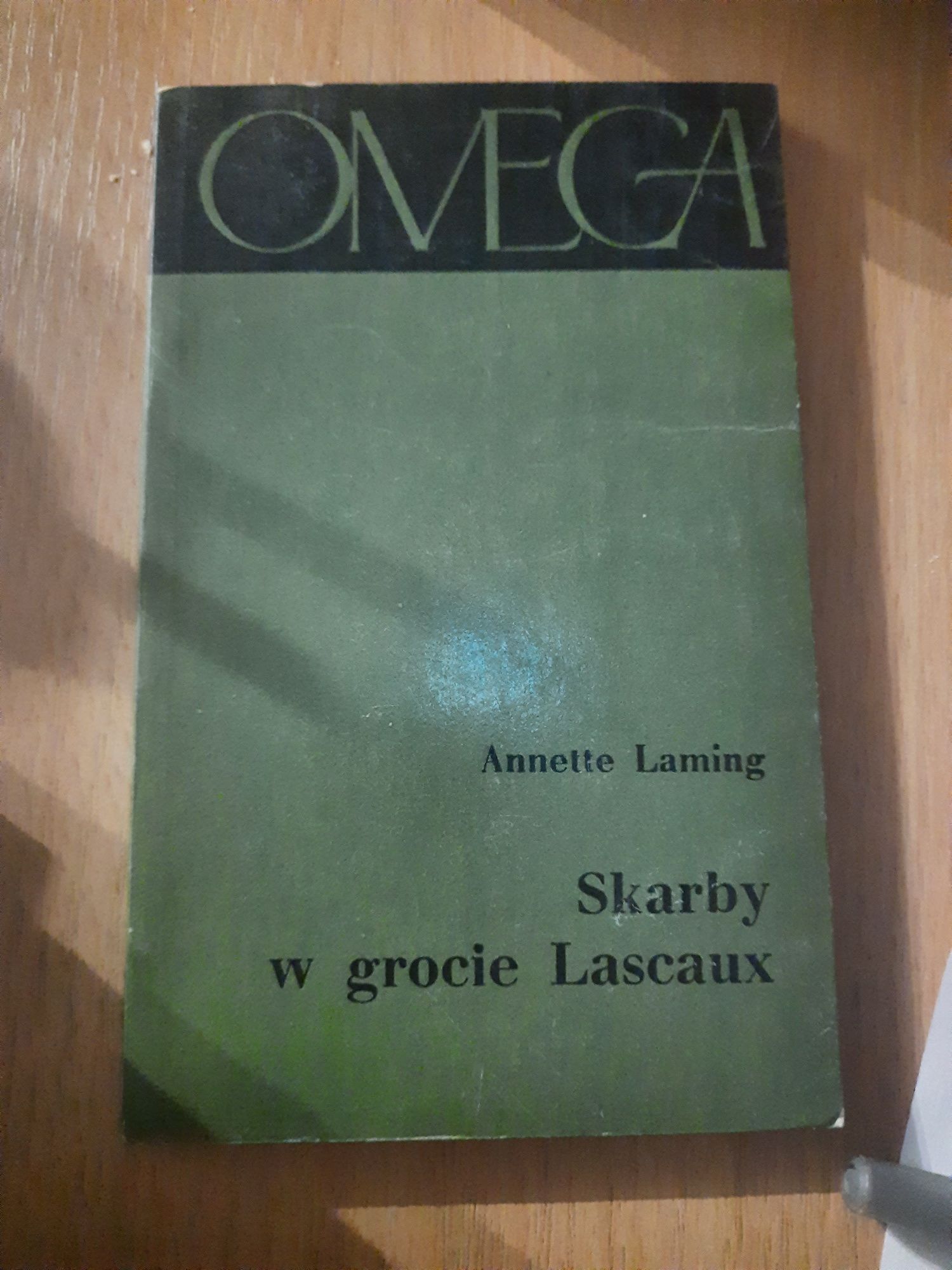 Annette Laming "Skarby w grocie Lascaux"