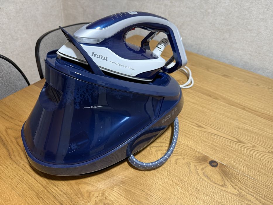 парогенератор Tefal Pro Express Vision GV9812