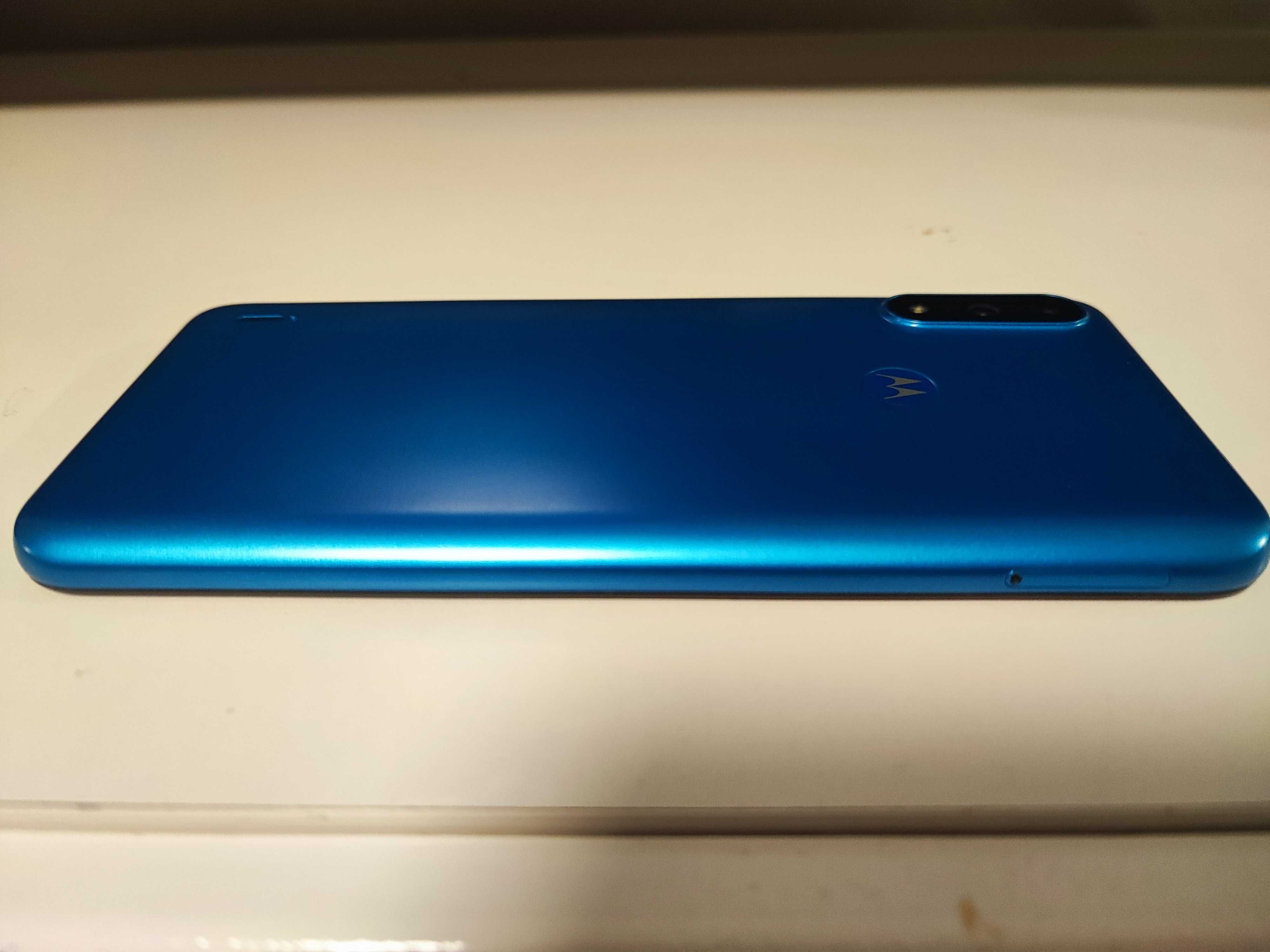 Motorola E7 Power 4/64GB Tahiti Blue 5000 mAh IP52 новый комплект