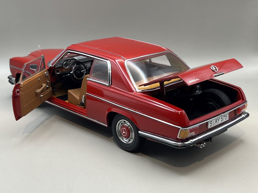 Model 1:18 Mercedes-Benz W114/8 280C