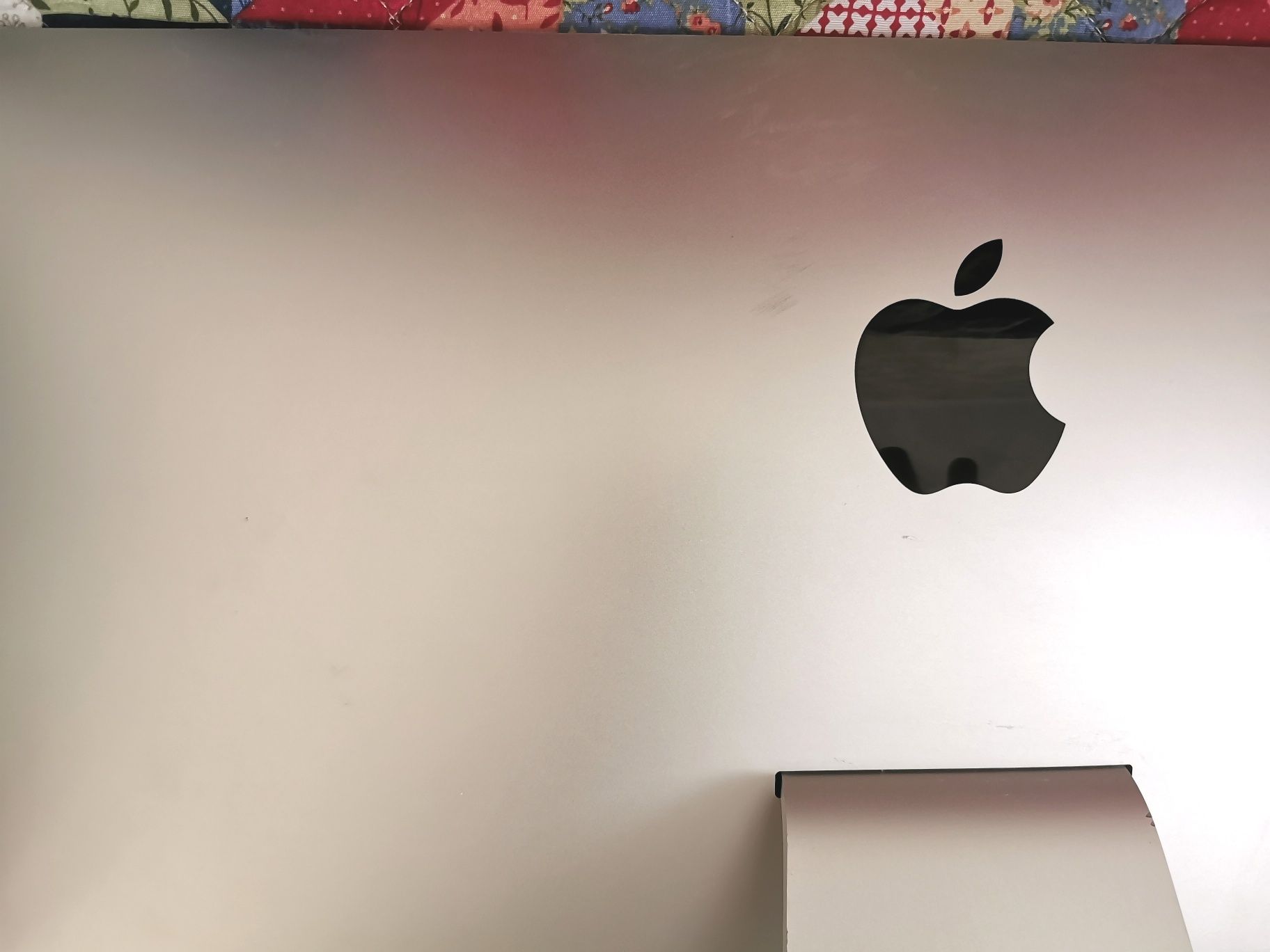 Apple iMac 2833, 21,5" 4k, I5- 5675R , 16 GB/ 1 TB SSD m.2! , 2015