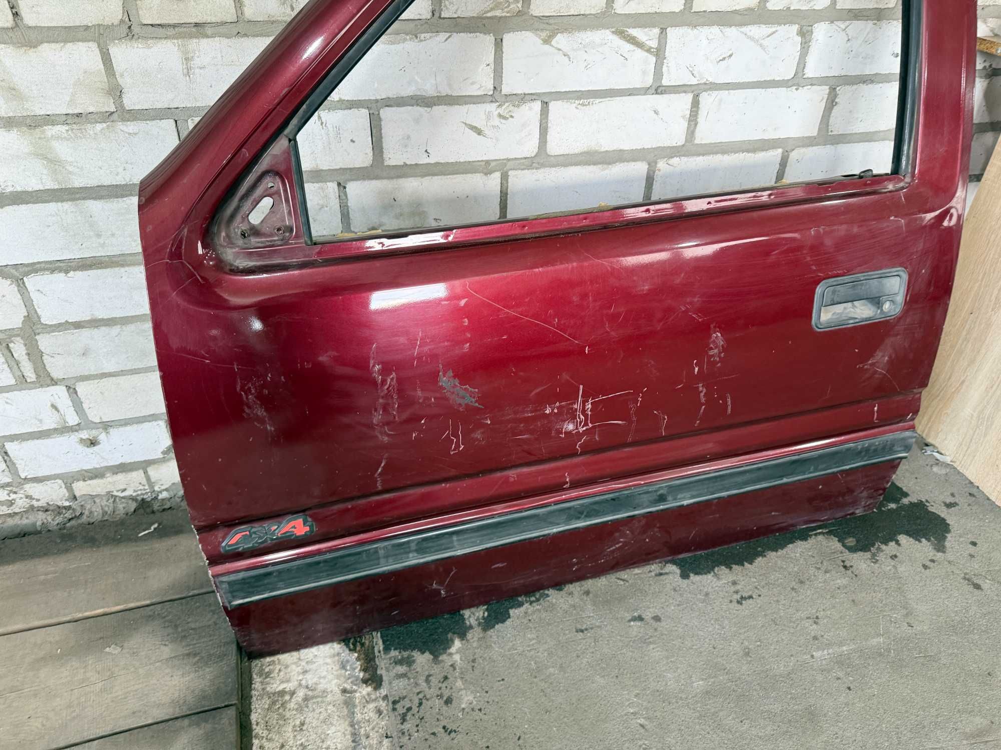Дверь передняя левая Opel Frontera A