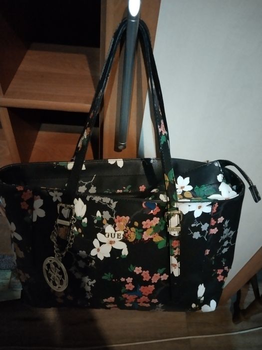 Torebka damska Guess duża