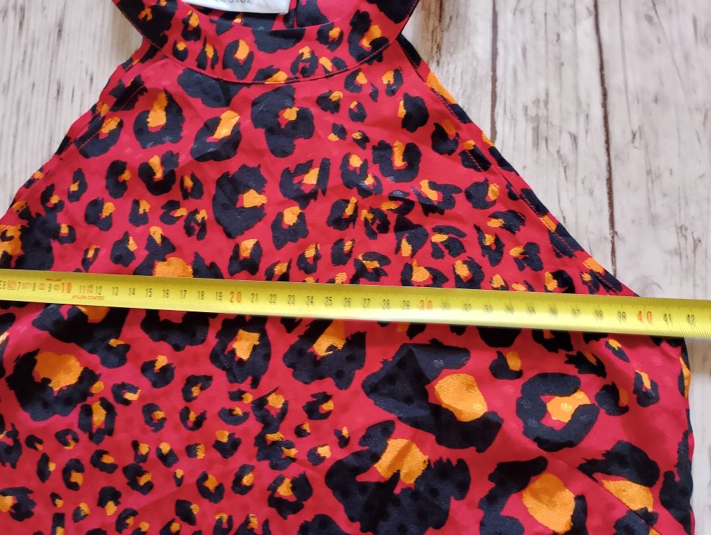 Top w zwierzęcy print Gestuz r.34