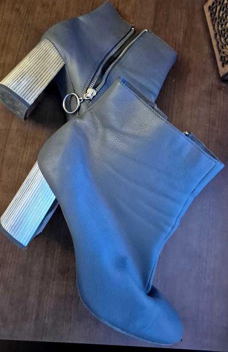 Efektowne botki zimowe 41