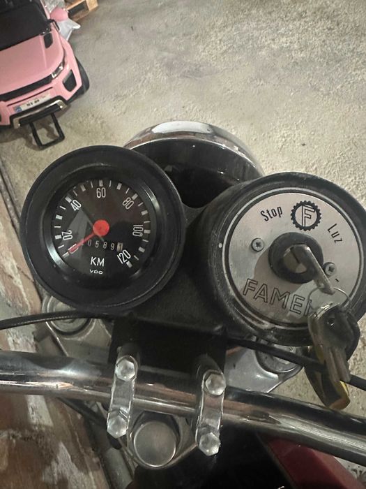 Famel zundapp  111 toda restaurada (doc unico)