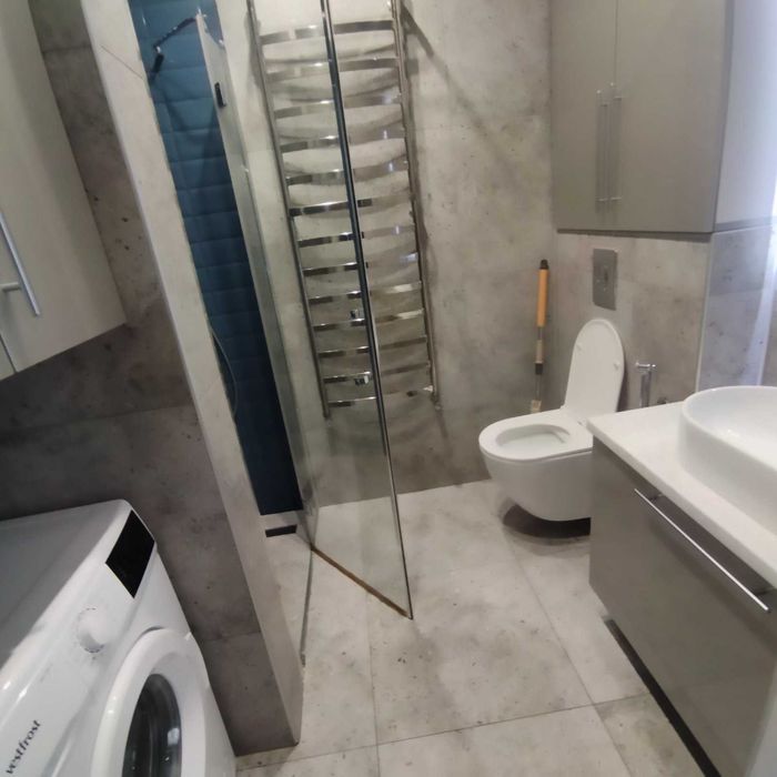 Здам 1-х кімнату квартиру в центрі на любий час