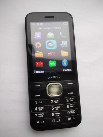 Мобильный телефон Gigabyte GSmart F280