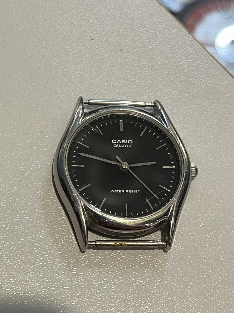 Наручные часы CASIO