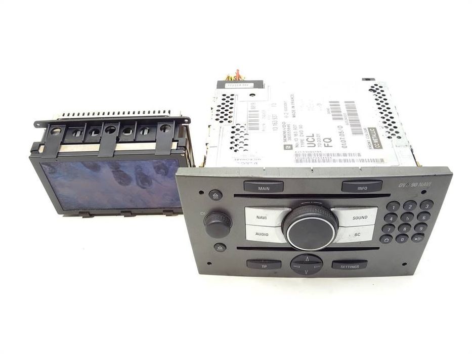 RADIO WYŚWIETLACZ KOMPLET - 564.00 PLN - OPEL SIGNUM liftback (Z03) 2003 - 2008 1.9 CDTI (F48) 88