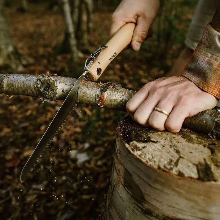 Serra Opinel Saw 18 (pouco usada e em bom estado)