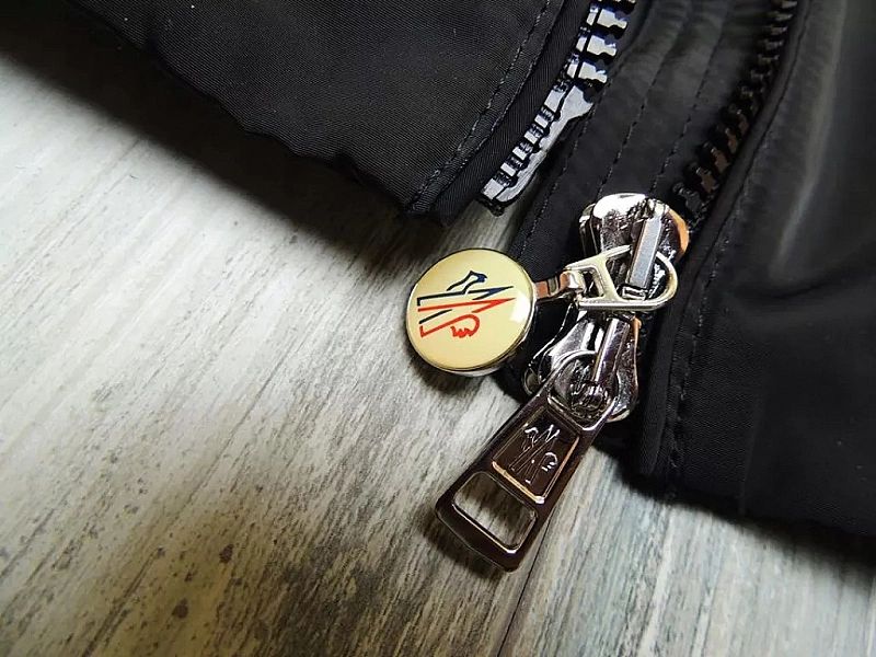 Moncler Axelle Motor Jacket Kurtka Damska Bomberka Wiatrówka Premium