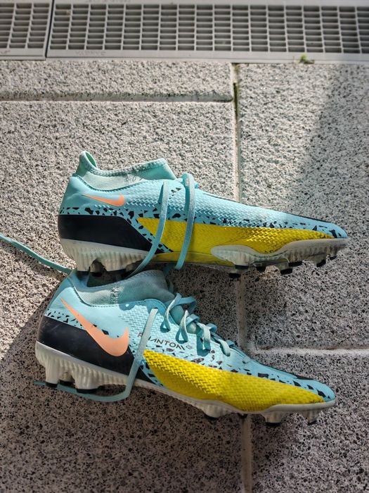 Chuteiras Nike Phantom