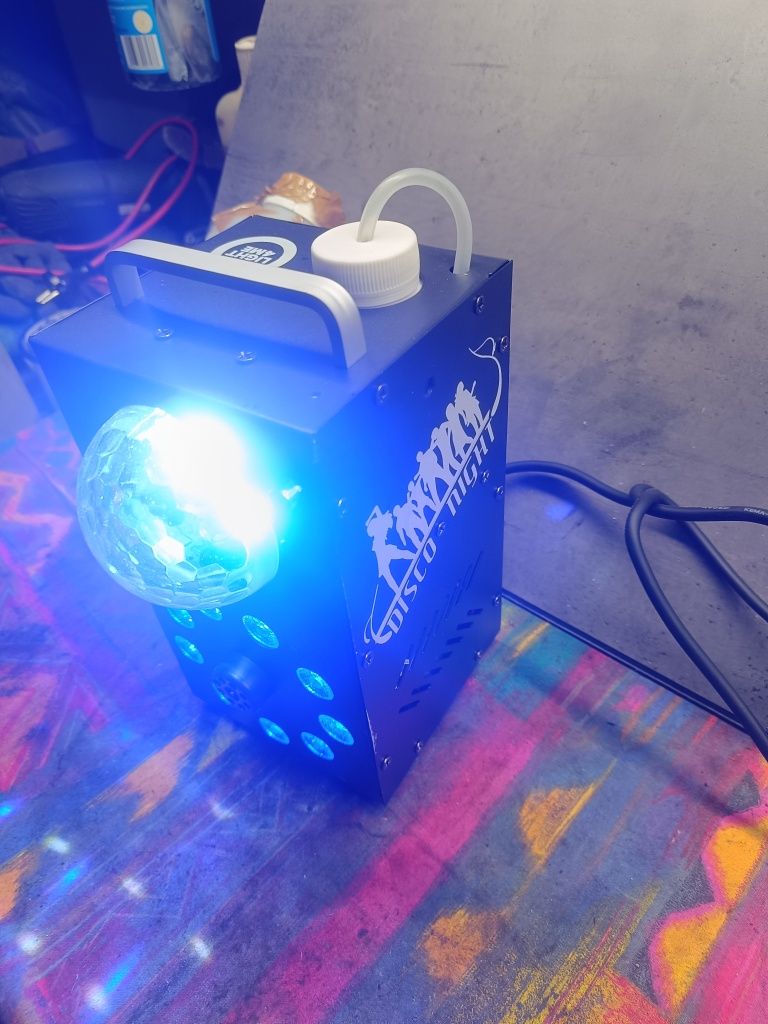 Wytwornica dymu  z kulą disco