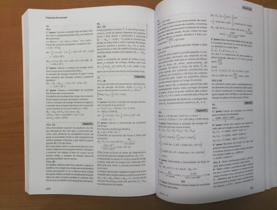 Questões de Exame Resolvidas - Física e Química A - 10.º e 11.º anos