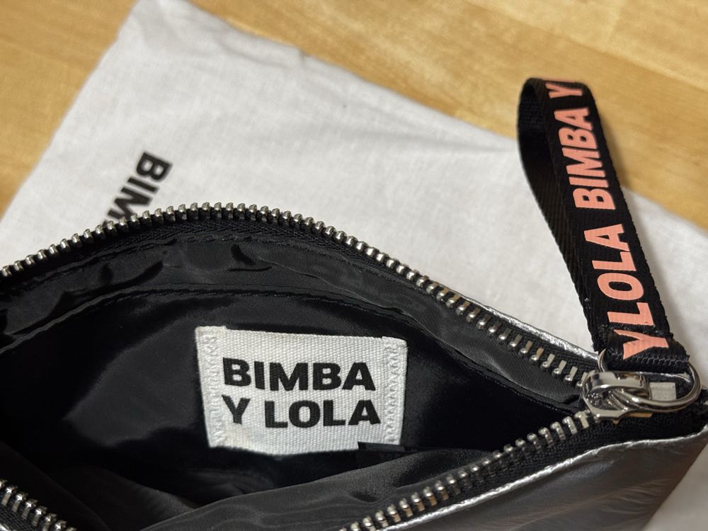Carteira prateada Bimba Y Lola