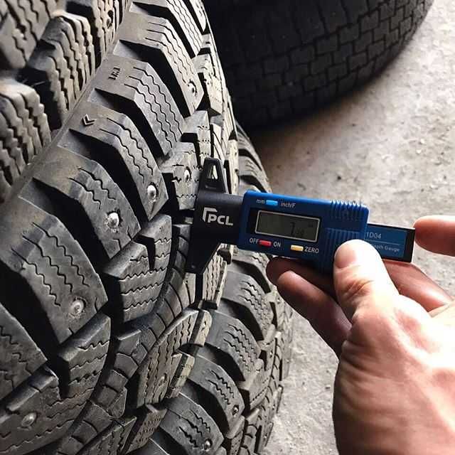 Континенталь 255/55/18 Continental 4x4 WinterContact RFT резина шины