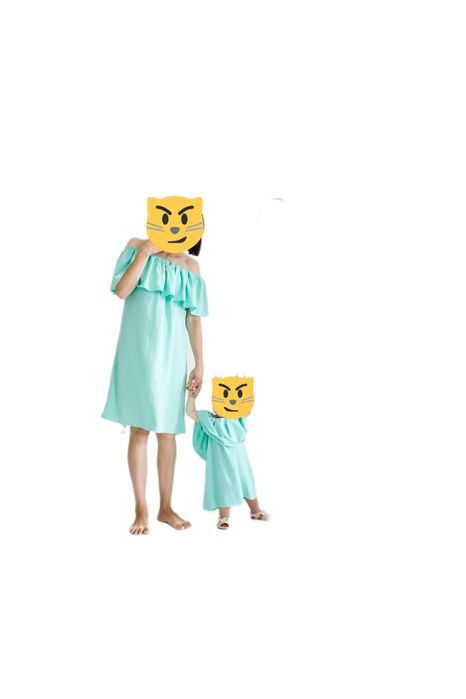 Фемелі лук. Сукня для доньки та мами