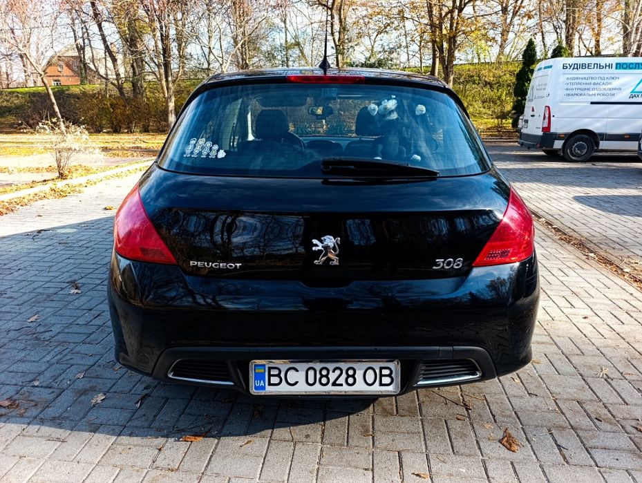 Peugeot 308 (2008) 1,6 бензин атмосфера