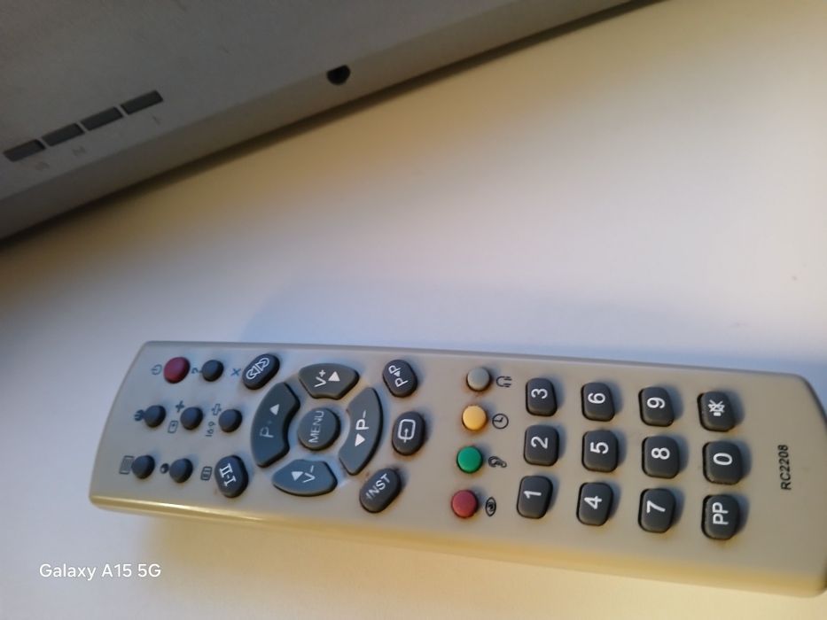 Tv SINGER com comando, não precisa router.
