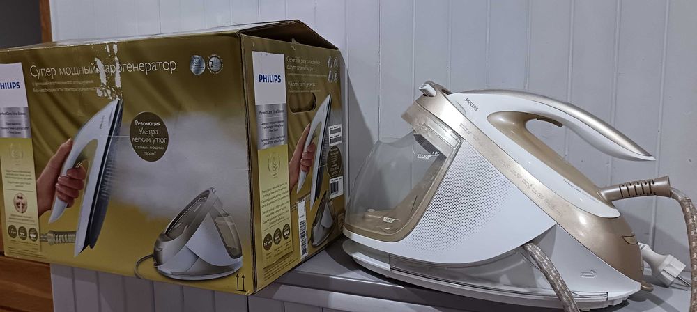 Stacja parowa Philips PerfectCare Elite GC9642/60 2400 W
