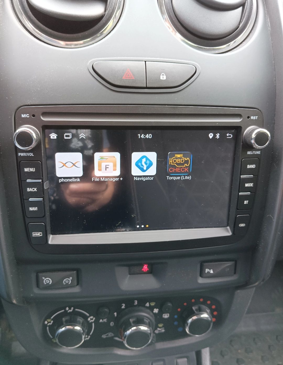 Rádio Dacia Duster/Sandero/Captur Android 13 com GPS (Novo)