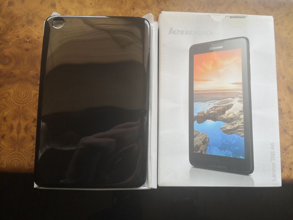 Планшет Lenovo A5500-H Tab A8 3G