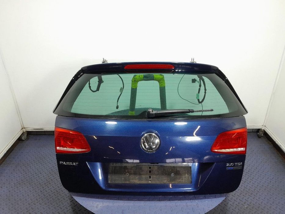 VW PASSAT B7 KOMBI KLAPA BAGAŻNIKA TYŁ TYLNA LH5X