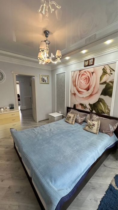 Оренда 3-х кімнатного будинку, по вул. Димківська (середина).