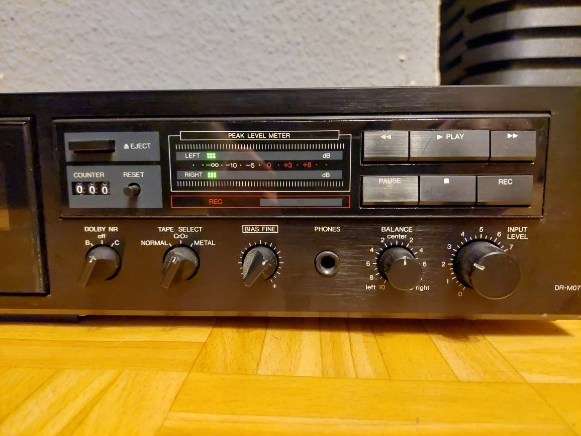 DENON DR-M07 magnetofon tape deck